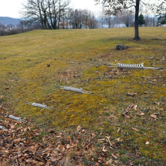 Dilatační napínací pružina pro vodiče elektrického ohradníku, nerezová 435 mm