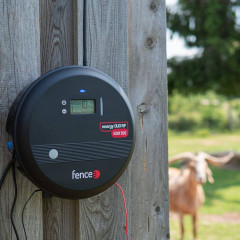 Set elektrického ohradníku se sítí ochrana před vlkem, rysem - RF zdroj 8 J - WiFi Gateway - síť 50 m