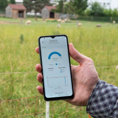 Set elektrického ohradníku se sítí ochrana před vlkem, rysem - RF zdroj 8 J - WiFi Gateway - síť 50 m