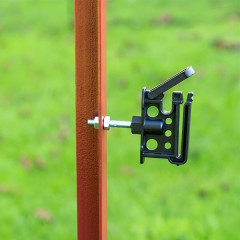 Izolátor k elektrickému ohradníku plochý pro pásku do 40 mm a lanko do 6 mm, metrický závit M6 - 25 ks