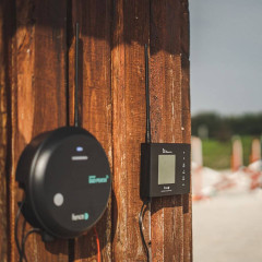 Expert sada solární ohradník - Kompletní přenosná schránka + 3J chytrý zdroj, panel 40 W, lanko 3 mm